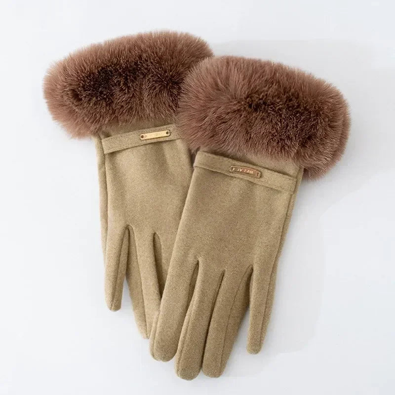 The Elara Fur Gloves