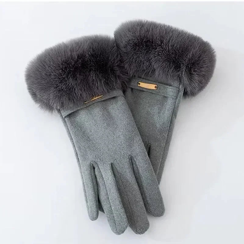 The Elara Fur Gloves