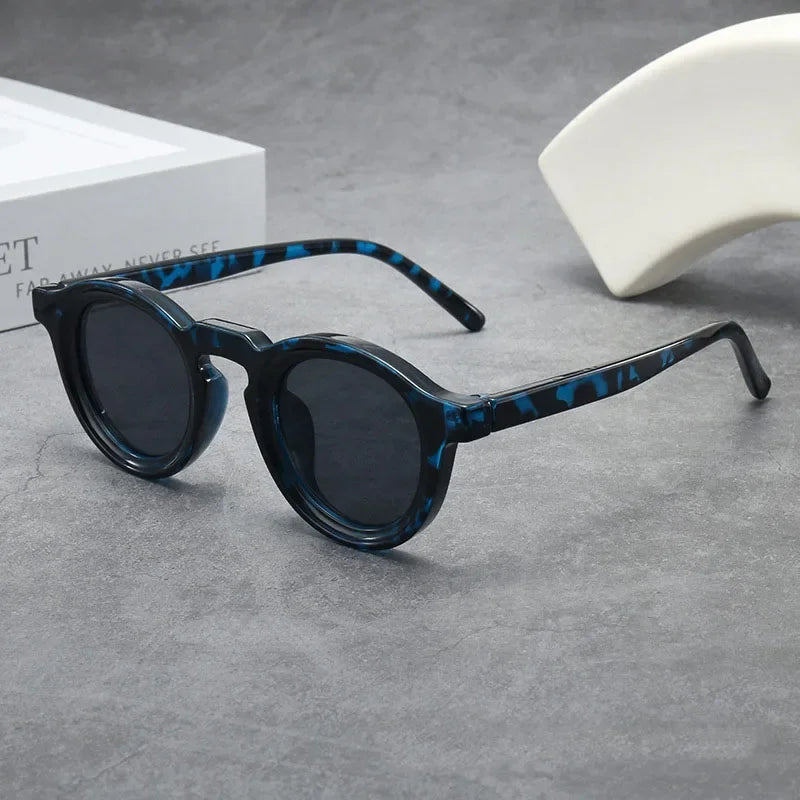 Ray Halos Shades - [Ezra Daniel]