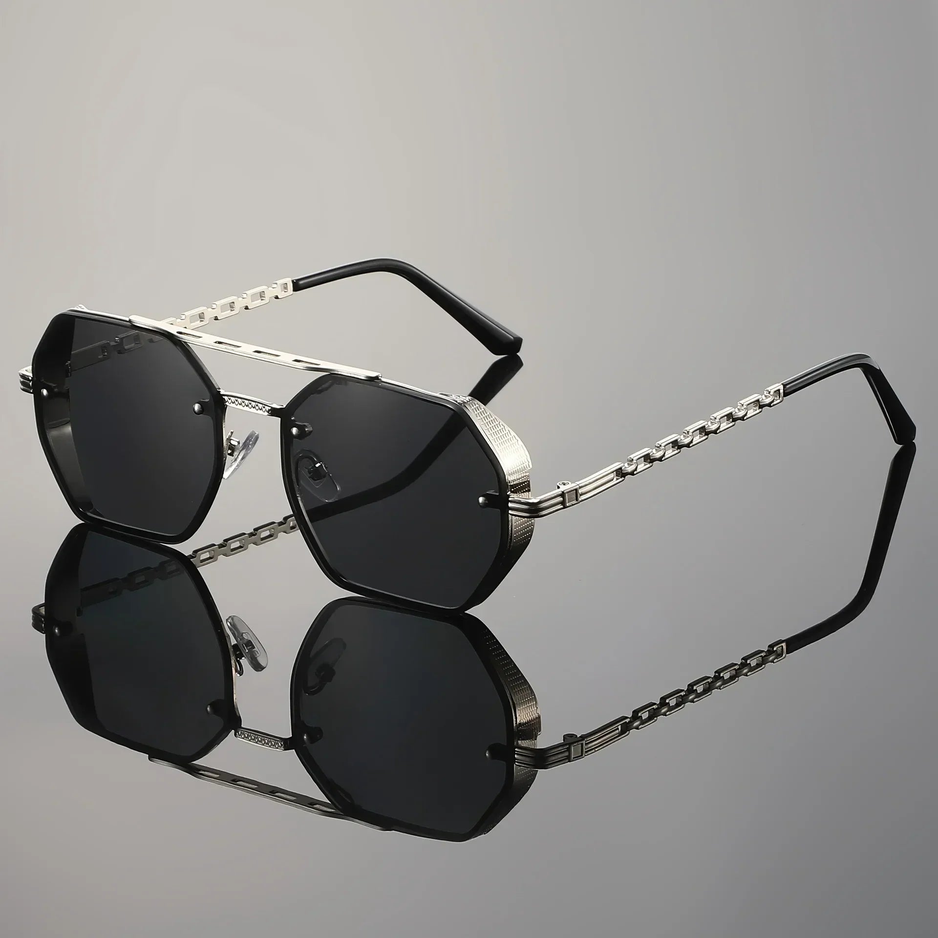 Thomas Chain Shades - [Ezra Daniel]